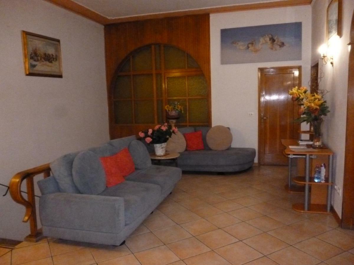 Eurotravel Bed And Car Hotel Lastra a Signa Exterior photo