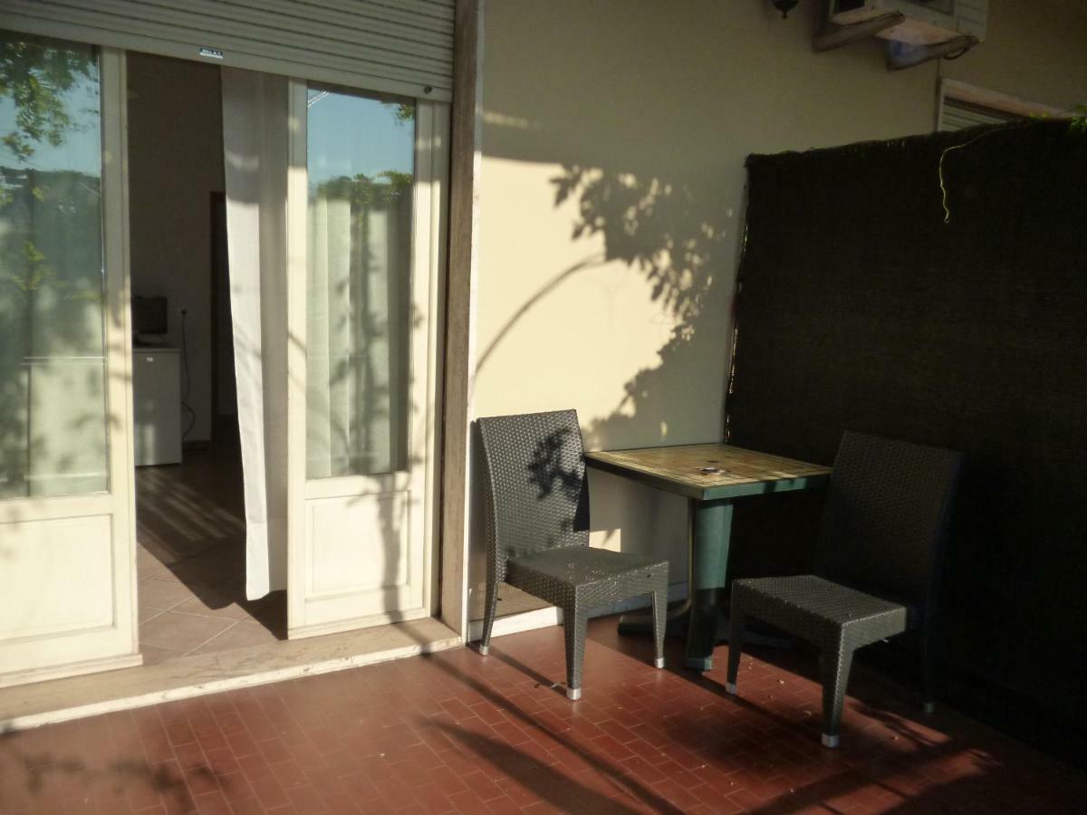 Eurotravel Bed And Car Hotel Lastra a Signa Exterior photo